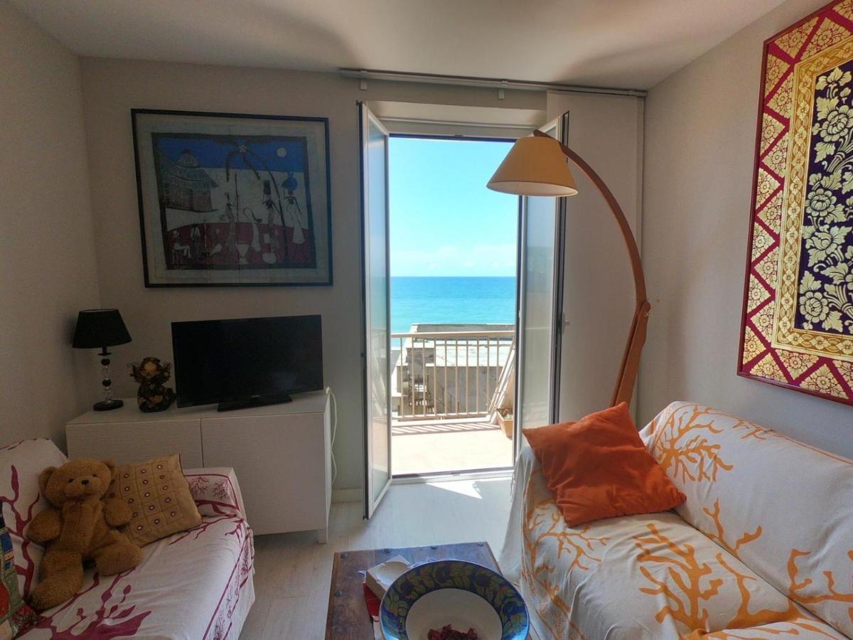 Rosso Tramonto Luxury-White- Ladispoli, Lungomare Regina Elena 58 Villa Bagian luar foto